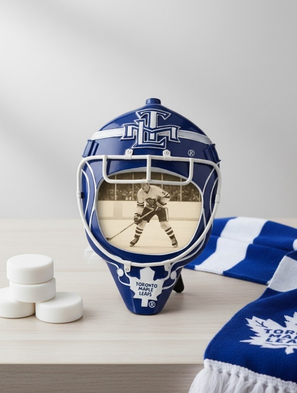 Vintage Bauer Licensed NHL Toronto Maple Leafs Goalie Mask Picture Photo Frame